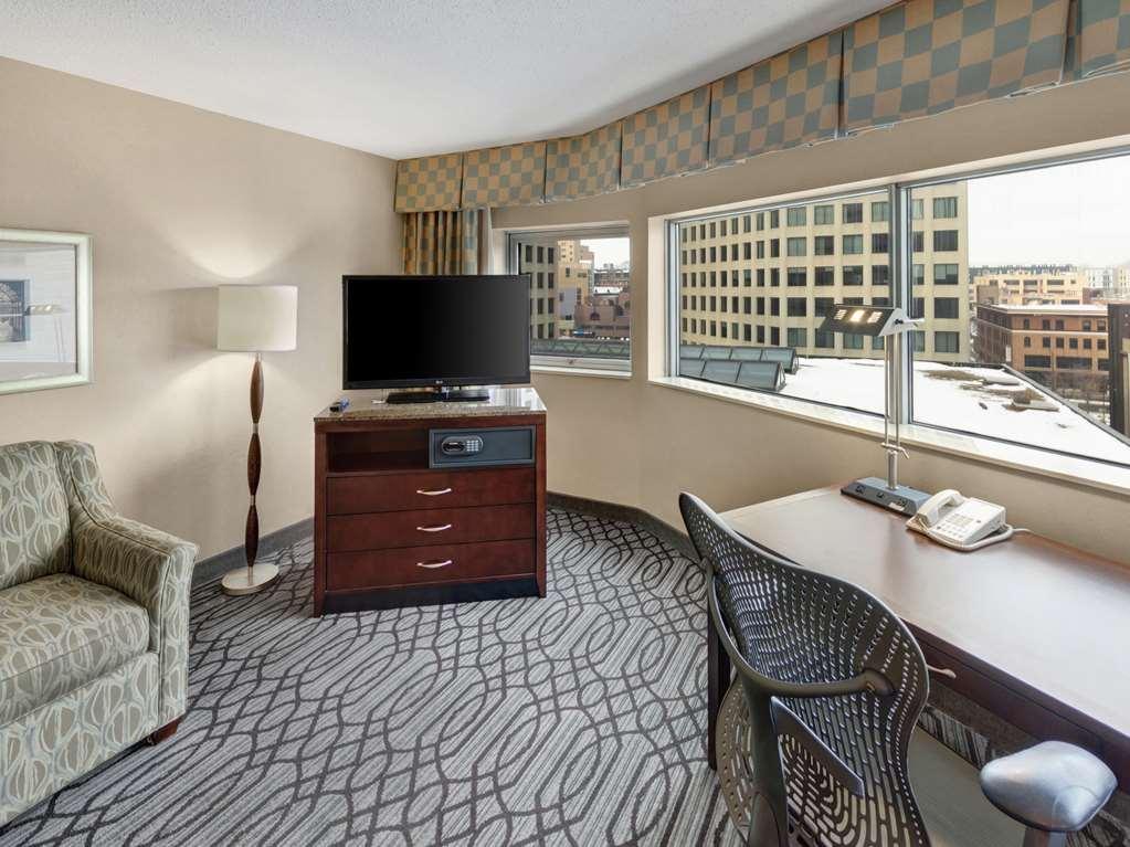 Doubletree By Hilton St Paul Downtown Hotel 3*
